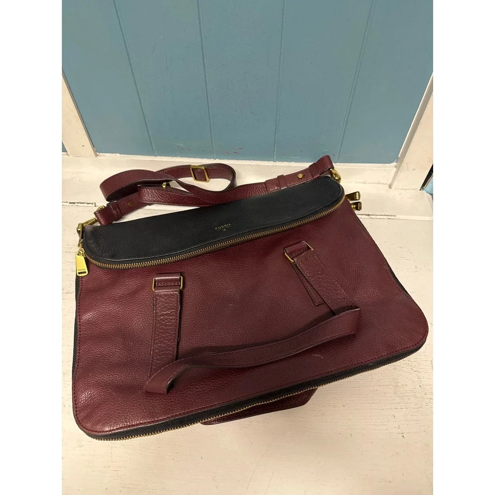 Fossil Issue No. 1954 Leather Satchel Crossbody Bag Burgundy Black‎ Two-Tone